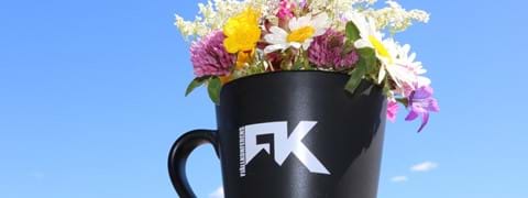blahimmel-kaffe-blommor