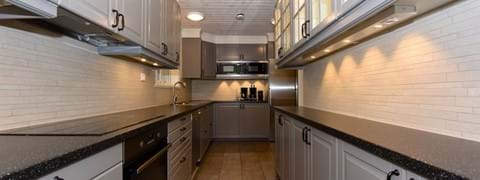 timmerbyn-stuga-kok.jpg (1)