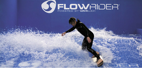 Upplevelsebad och surfing