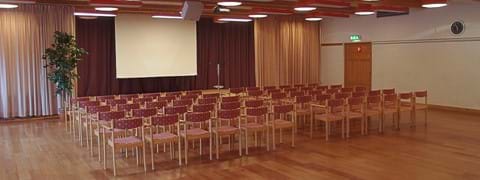 vemdalsskalets-hogfjallshotell-konferenssal.jpg
