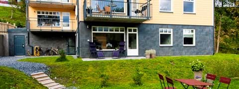 thomassonsgard-exteriorsommar-lagenhetshus-konferensboende-are