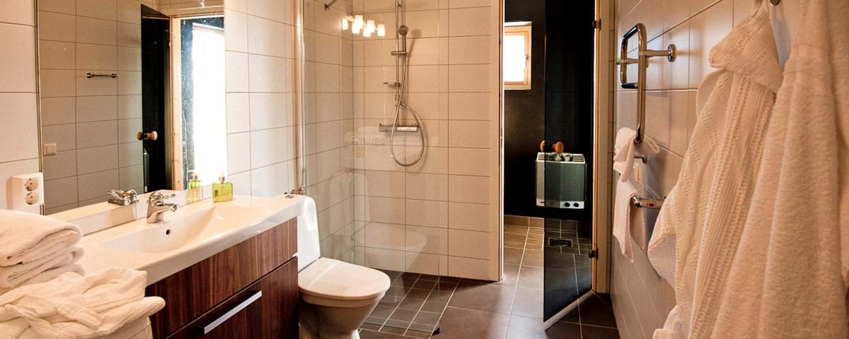 thomassonsgard-lagenhet-badrum-konferensboende-are