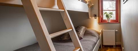 Solbacken 4 Baddar Våningsäng