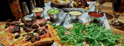Leffes pizza.jpg