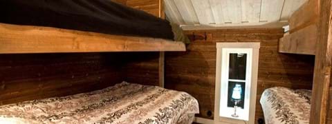 western-ski-ranch-stuga-sovrum2.jpg